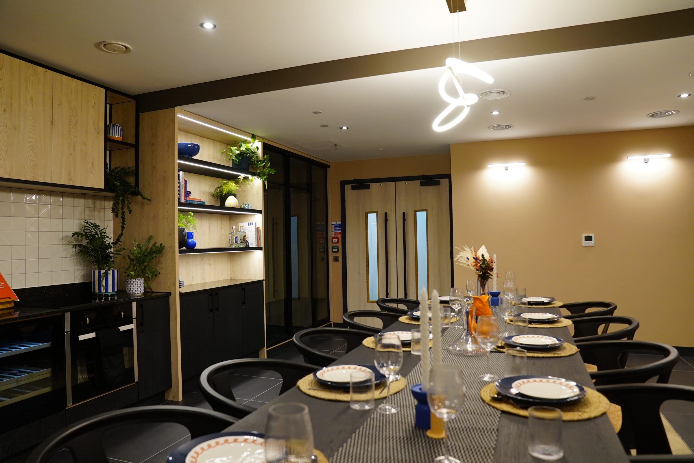 Private dining table set up