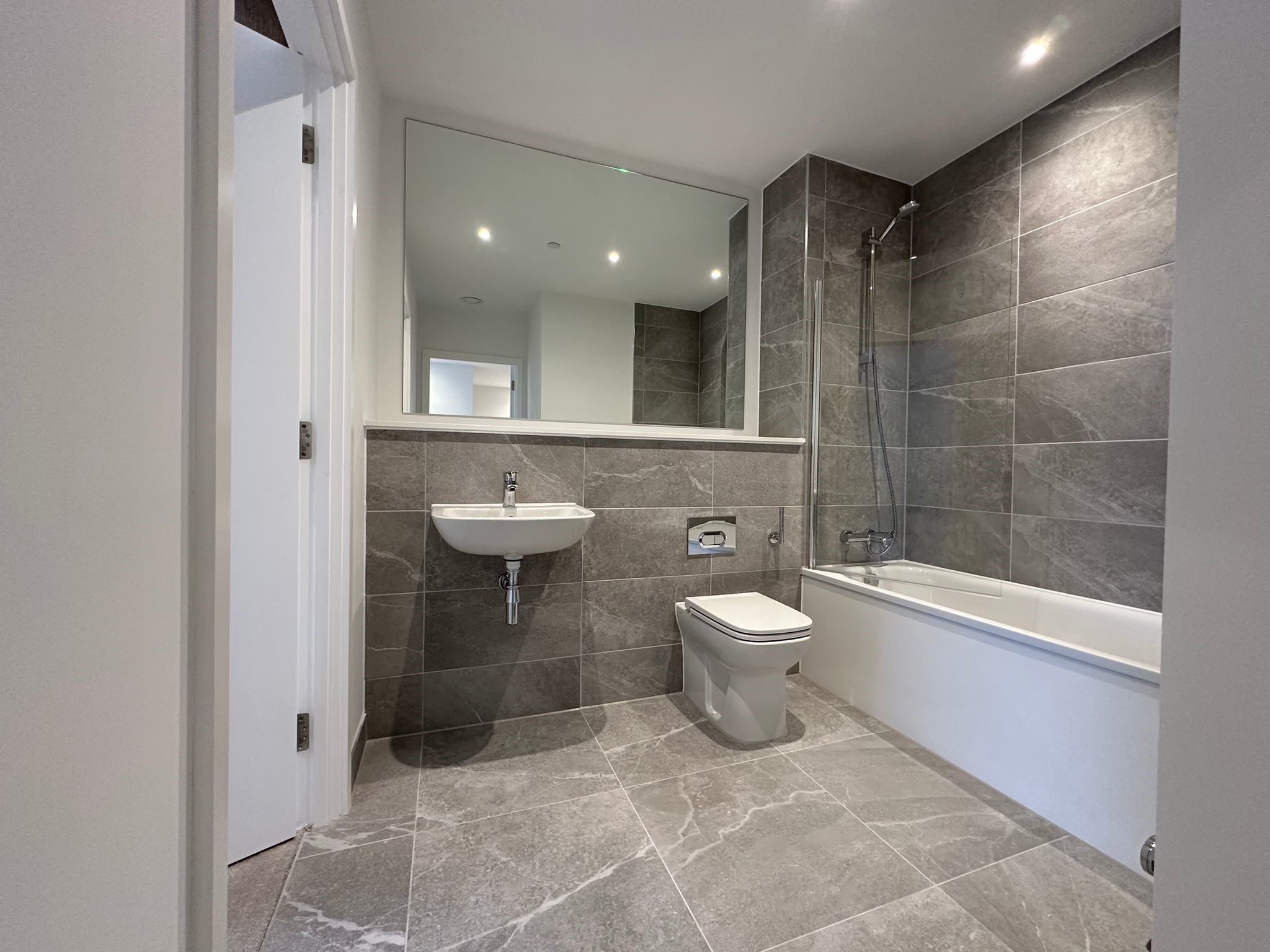 Two bedroom apartment at Eda