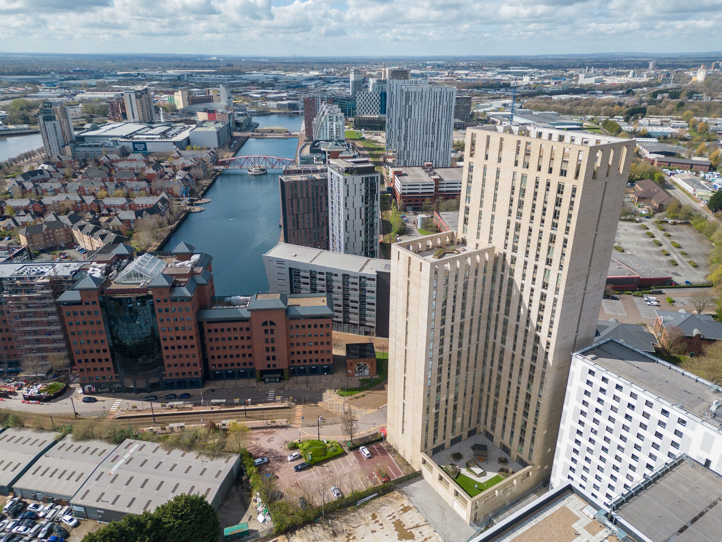 Restaurants near Eda Salford Quays