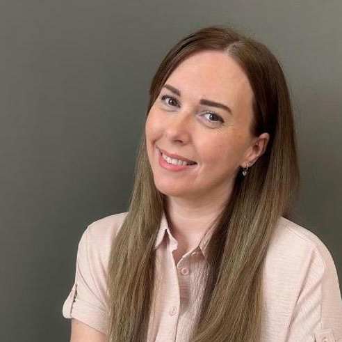 Helen Baxter, General Manager